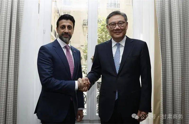 商务部新闻发言人就王文涛部长赴法国期间与欧盟委员会贸易和经济安全委员谢夫乔维奇会谈答记者问