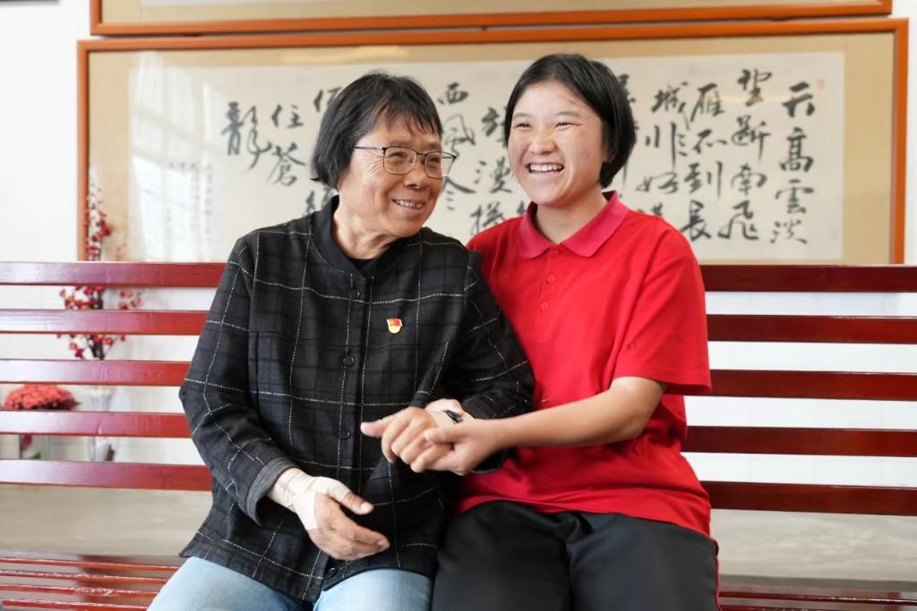 学习手记 | “半条被子”见初心，“一个茶杯”显本色