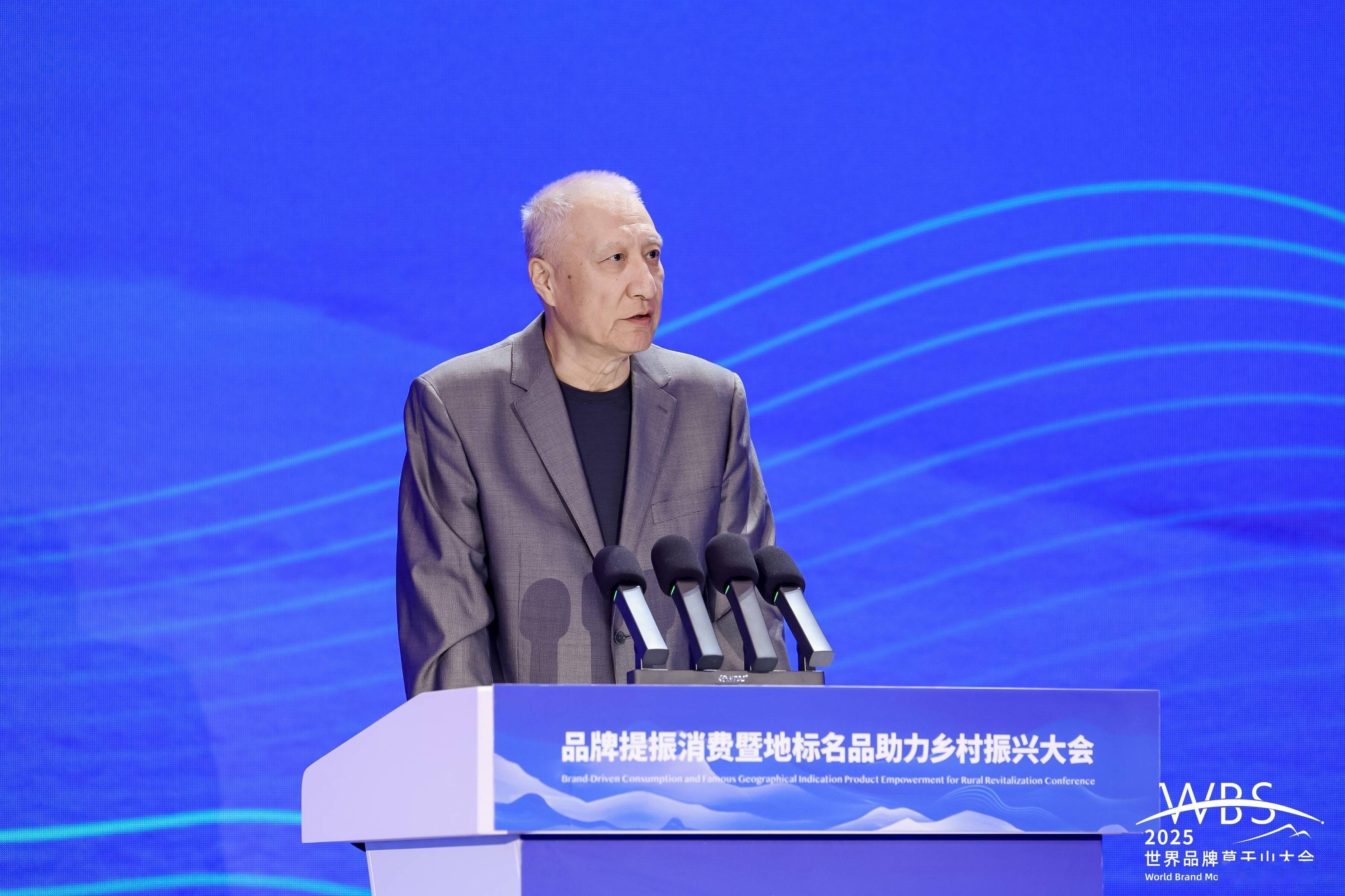 中银协报告：截至2024年末消费金融公司资产规模超1.38万亿元 成为助力提振消费重要金融力量