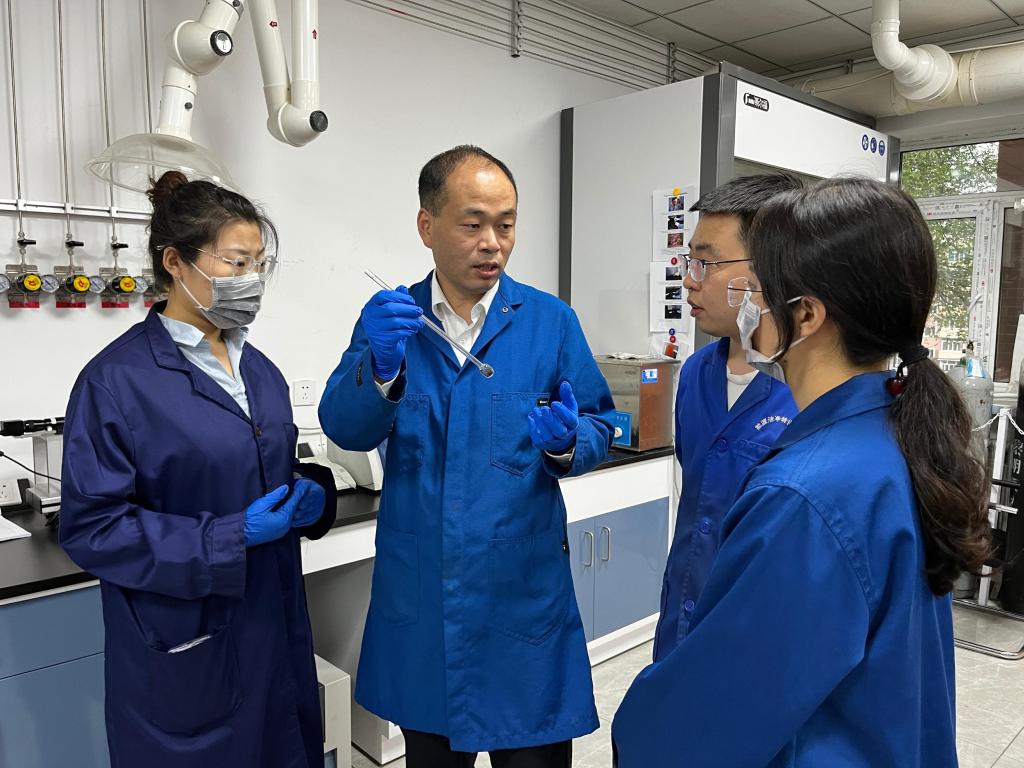 习近平总书记关切事｜一根甘蔗“两头甜”——把地方特色产业做优做强之一