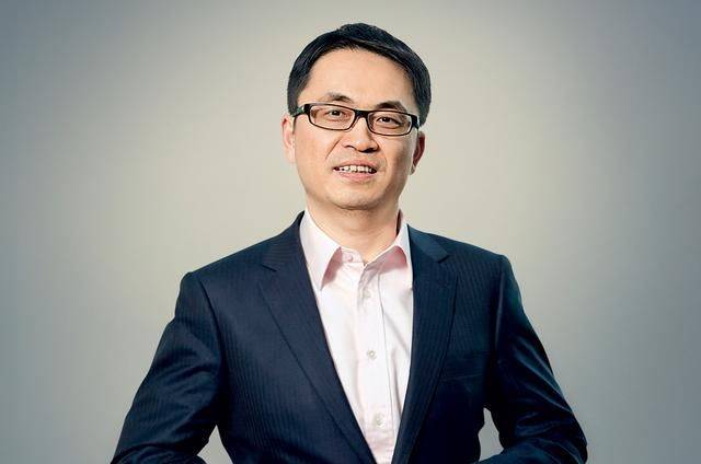 资本为墨 服务作笔