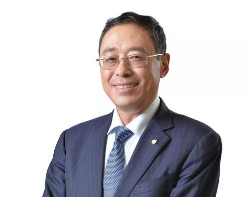 资本为墨 服务作笔