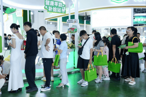 香江集团携“8恒⁺森环系统”与“全智链生态科技系统”亮相第十一届国际发明展览会