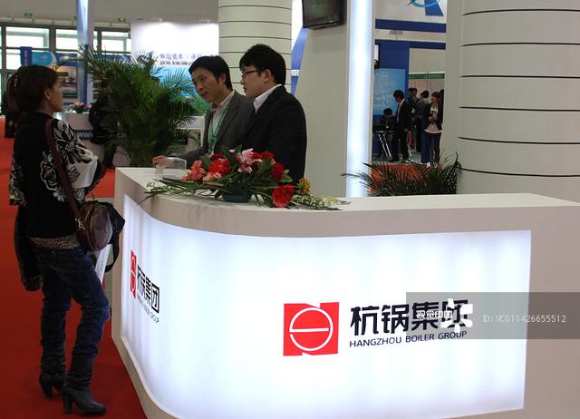 谋易主谈并购 传统服装公司无奈“换装”