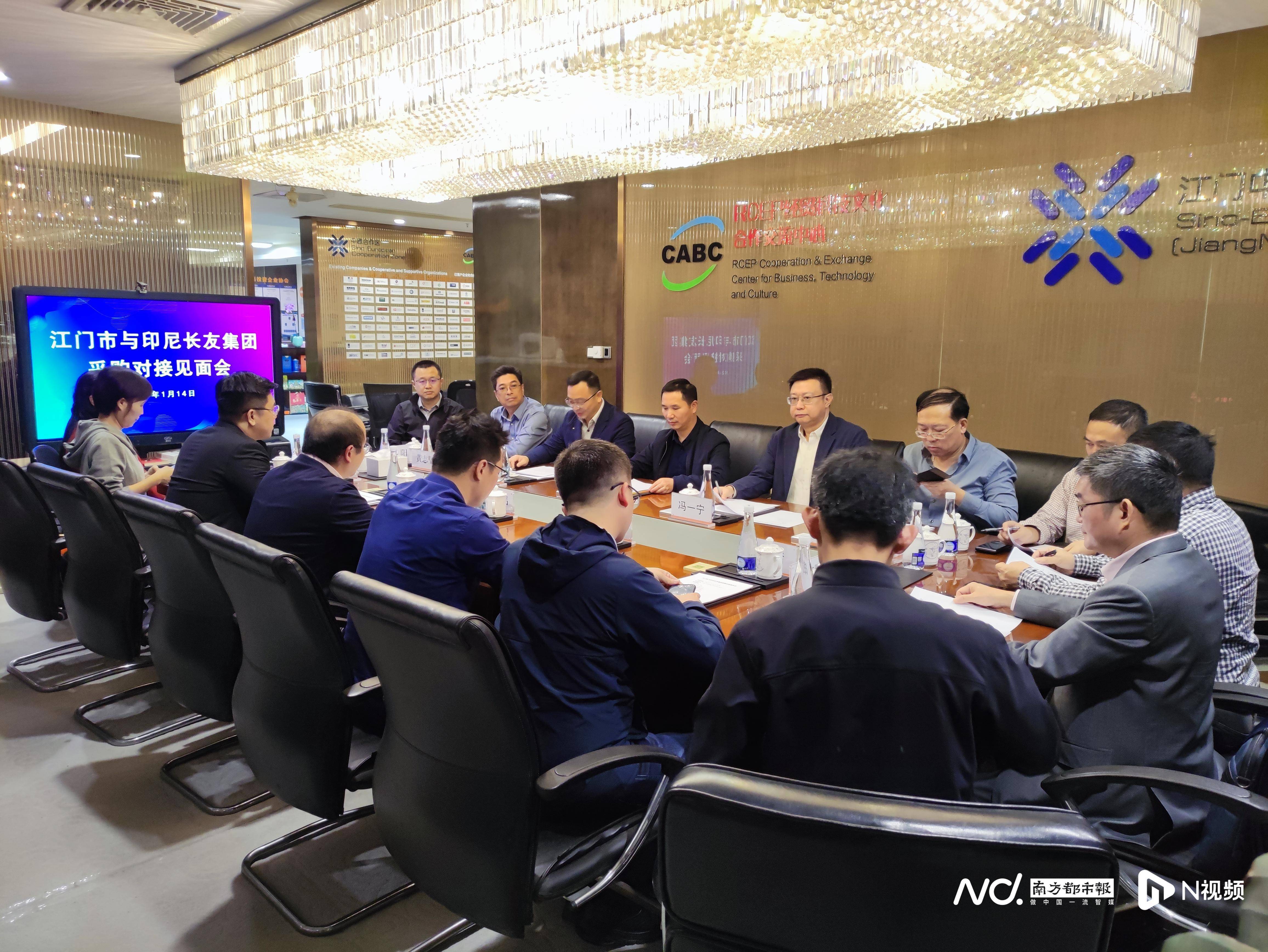 福建：“圣诞订单”提前到 企业创新拓市场
