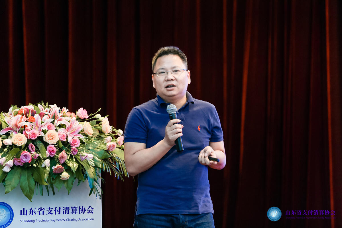 央行金融市场司负责人曹媛媛：中小银行债券投资也需要保持合理的“度”