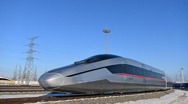 CR450动车组样车跑出453公里时速