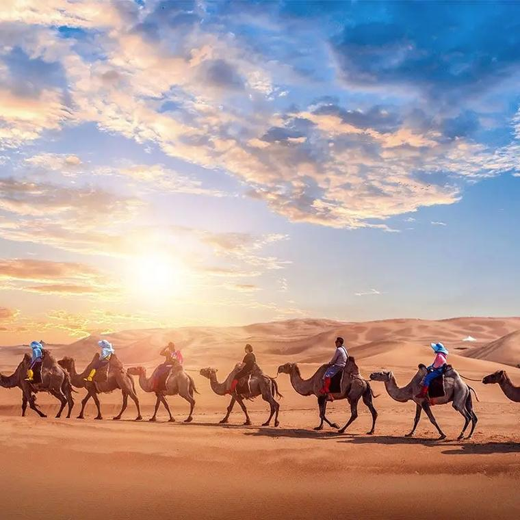 坐着“飞的”游敦煌 低空经济打造西北旅游新业态