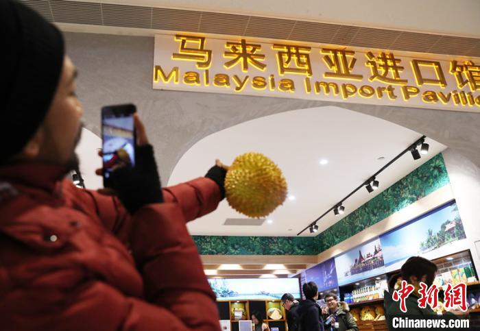 第八届进博会｜记者手记：进博会参展美企心头的“两笔账”