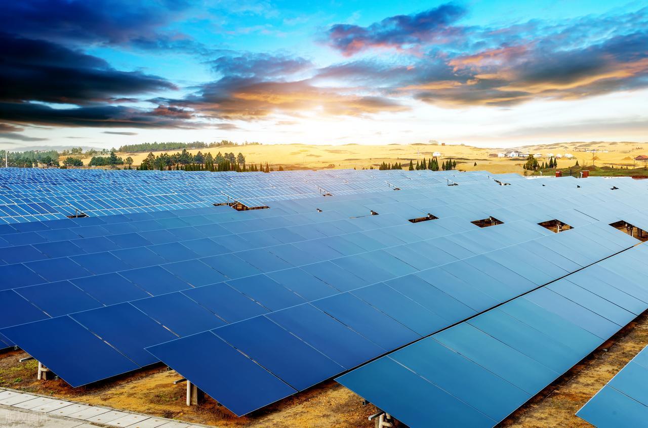 11月以来,新能源赛道领涨,光伏ETF龙头涨超10%,光伏50ETF、光伏ETF涨超9%