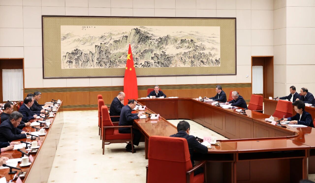 国务院常务会议解读丨增强消费品供需适配性 国务院作出系列部署