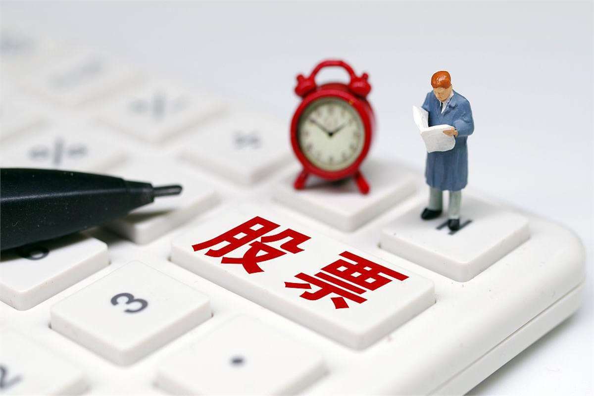 央行：8月份债券市场共发行各类债券74281.4亿元