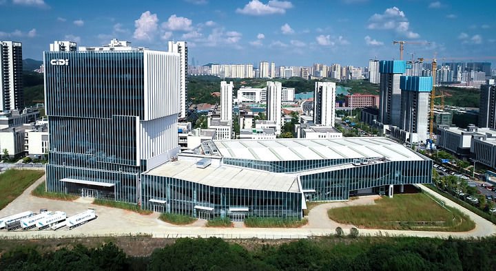 自动驾驶赛道动能足 头部企业收入整体向好