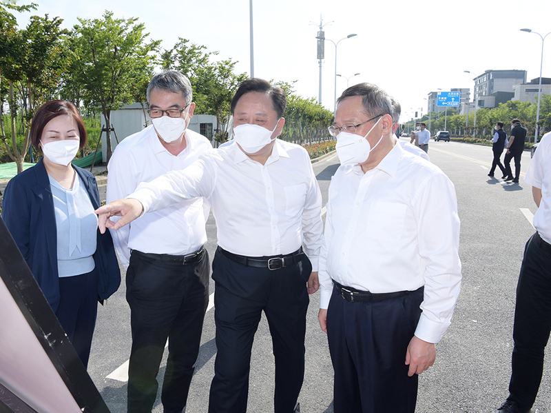 李强在山东调研时强调 坚持远近结合 抓好开局起步 更加扎实有效促发展惠民生增后劲