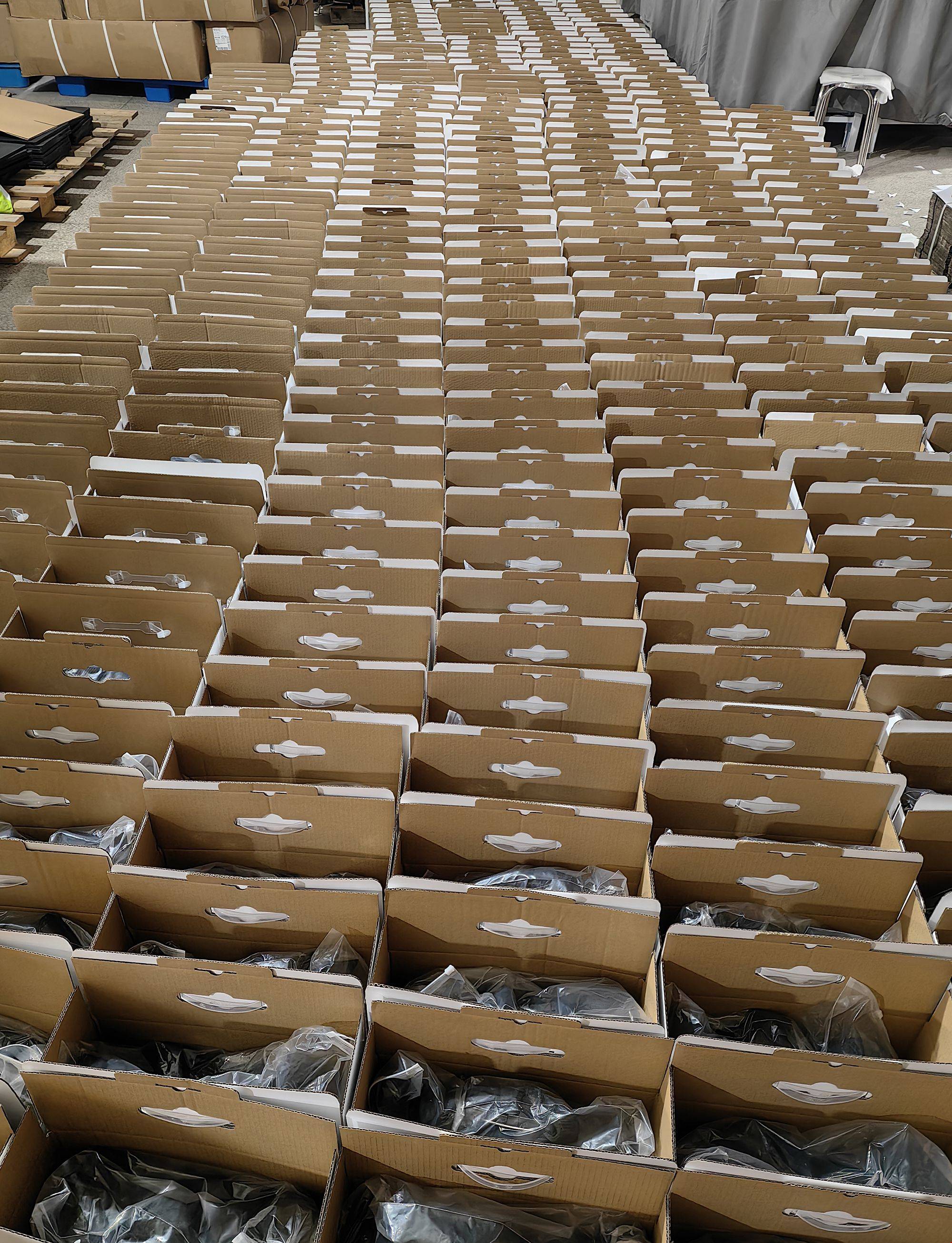 新疆棉花产量创新高超600万吨 现存涉棉企业超211.7万家