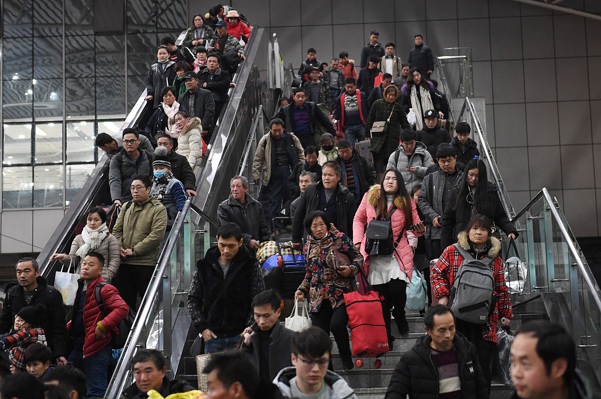 春运首周交通出行人数超14亿人次