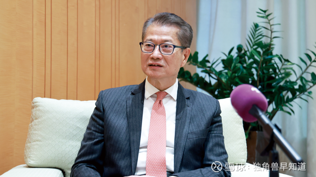 万科：辛杰辞去董事长职务，选举黄力平为公司董事长