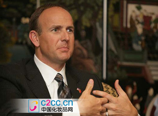 广东何以汇天下——解码从“世界工厂”到“全球市场”的广东实践