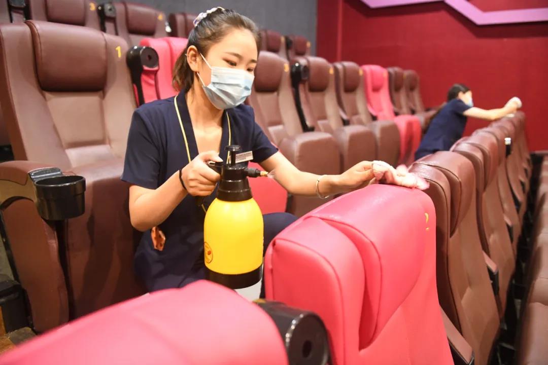 新春“电影游”火了 观众直呼马年“飞驰”去打卡