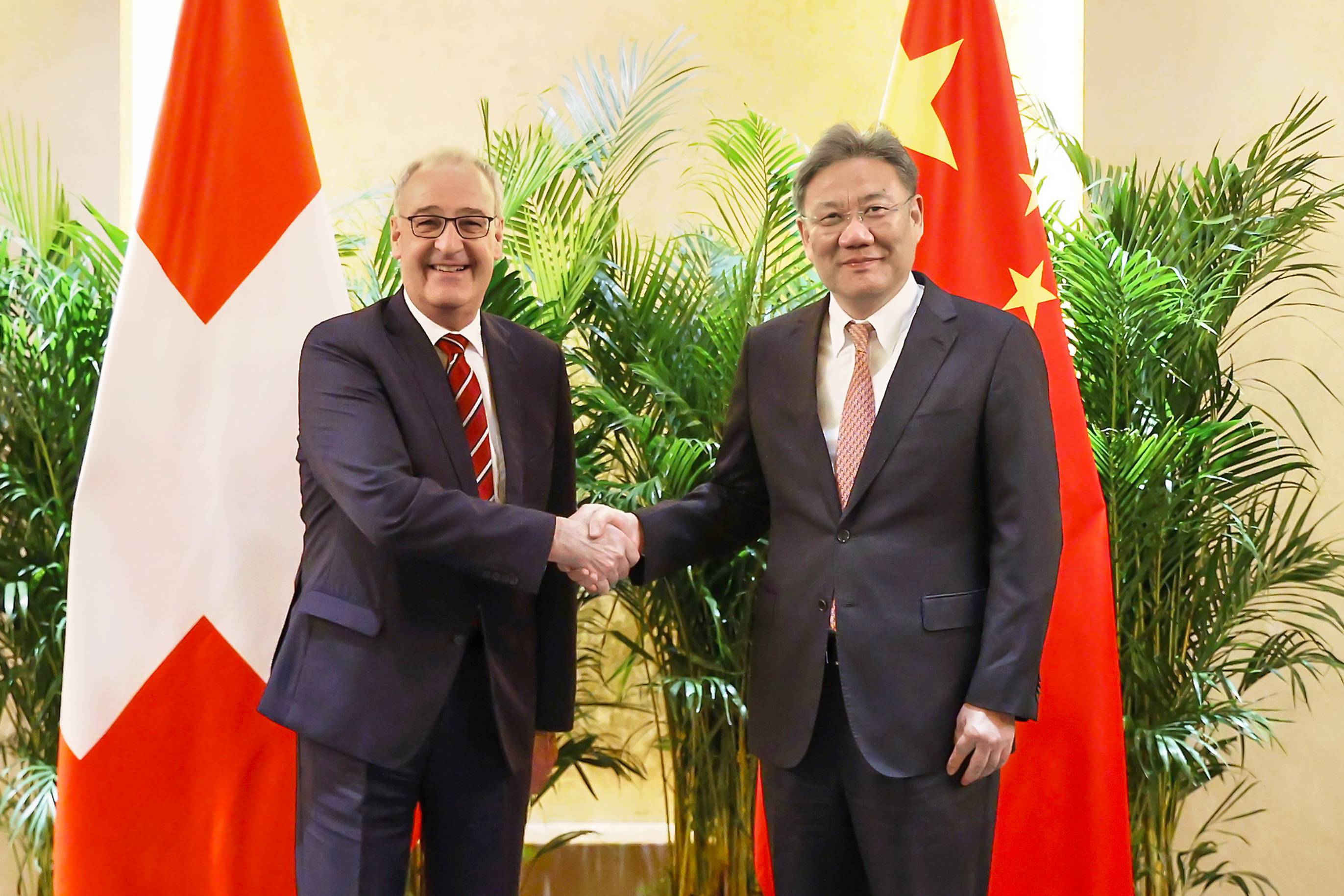 商务部:我国已与31个国家和地区签署24个自贸协定