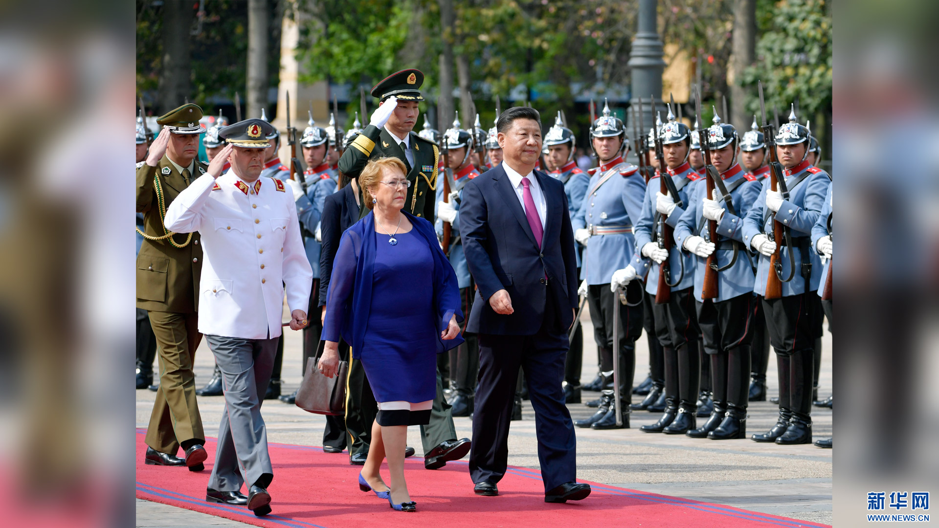 习近平向拉美和加勒比国家共同体第十届峰会致贺电