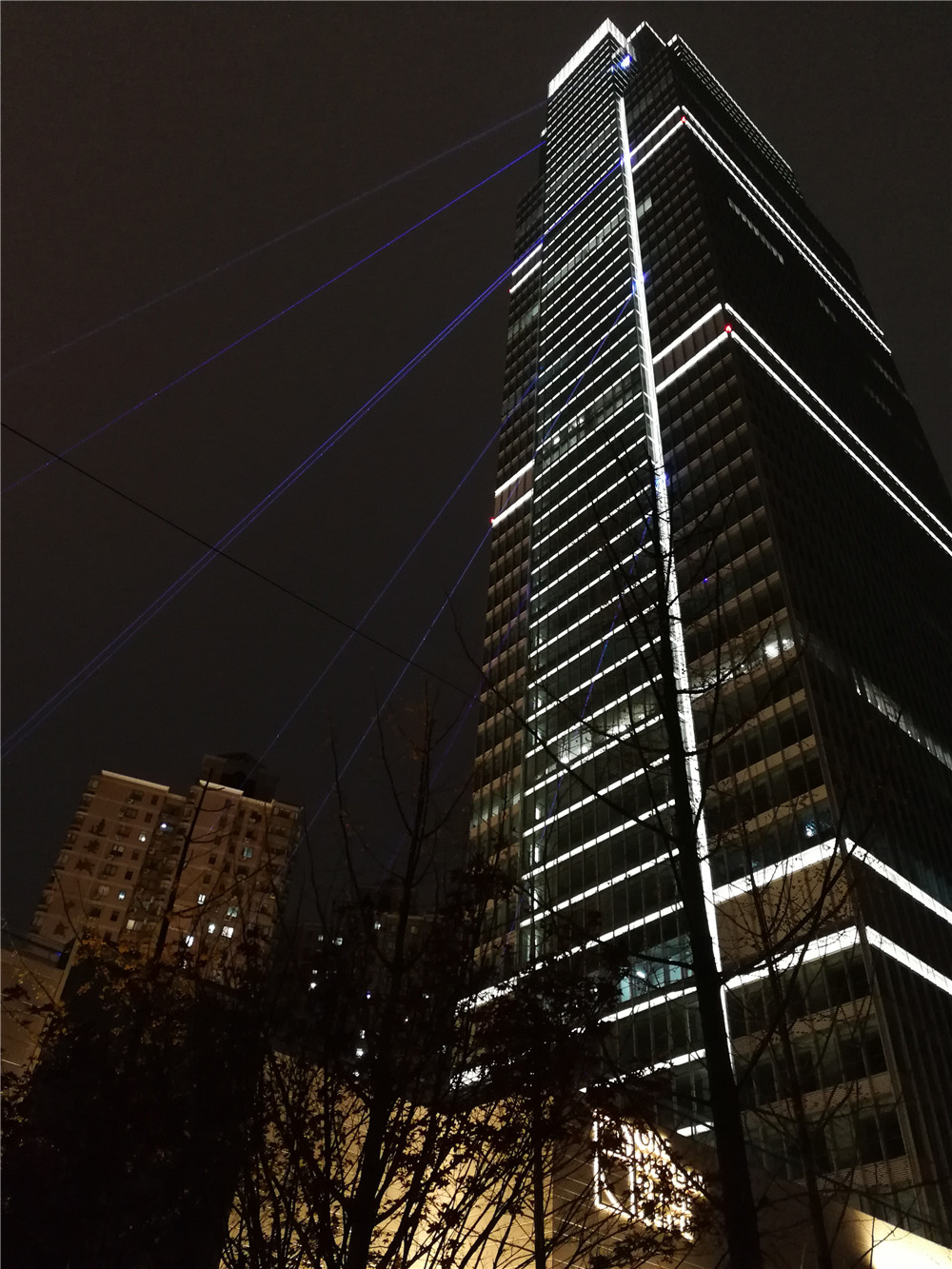 阿拉丁（688179.SH）新增一起对外投资，被投资公司为上海阿拉丁半导体材料有限公司